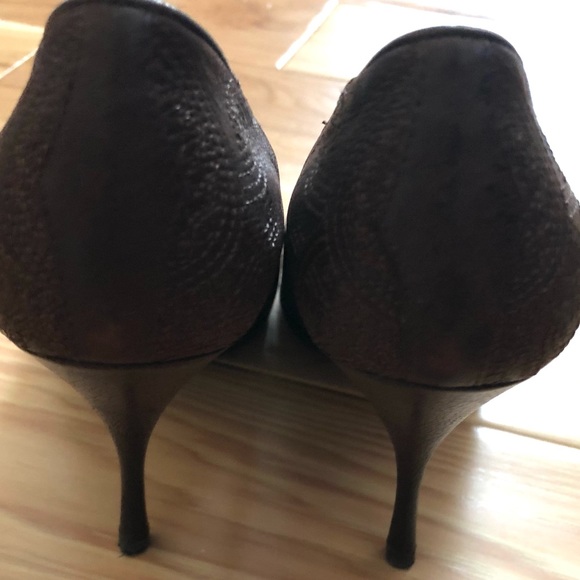 PRADA - Picture 5 of 6